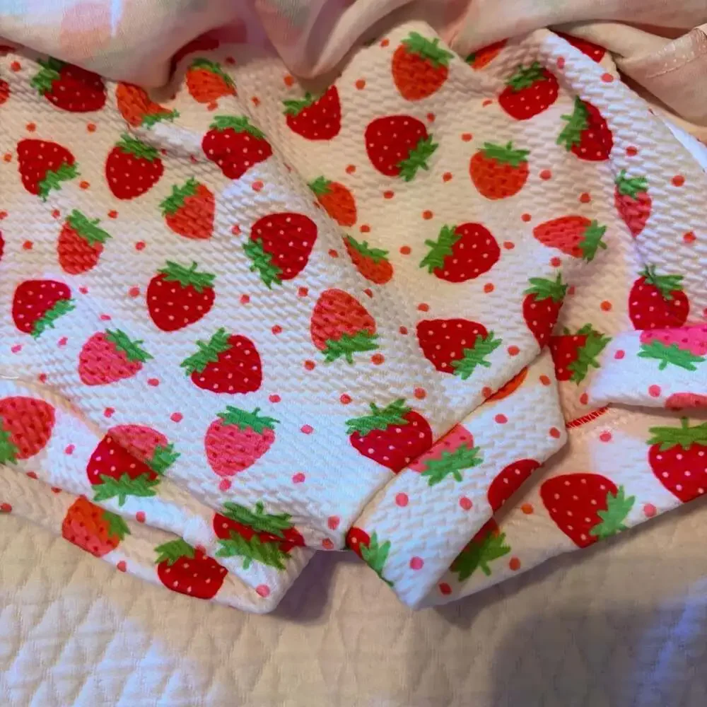 NWT ODOLDI Baby Girl 3-6M Strawberry 3 Piece Outfit Bodysuit Bloomers Headband